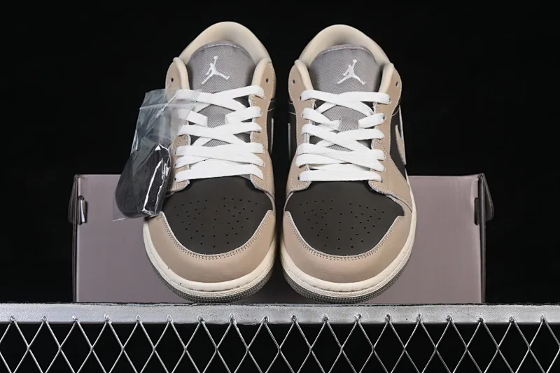 All categories Air Jordan Jordan series basketball shoes Air Jordan 1 Low Air Jordan 1 Low AJ1 Joe 1 black brown low-top cultural casual sneakers IB7011-001